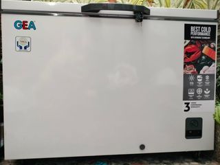 [Like new] Freezer GEA 330 L