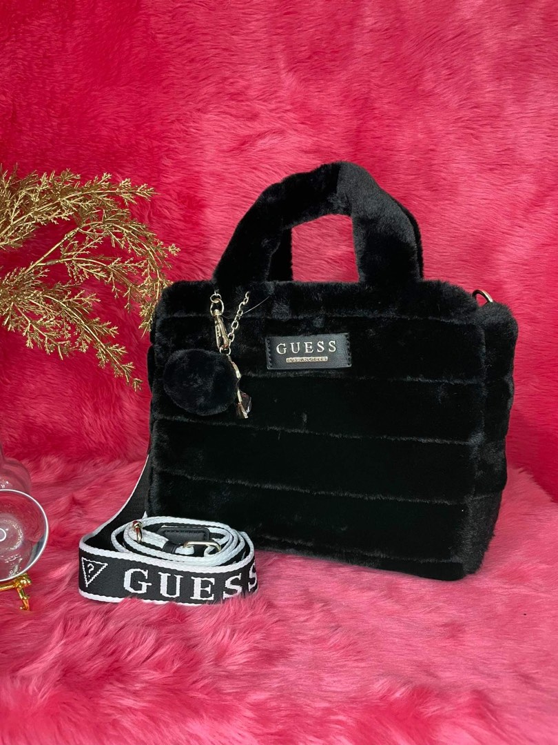 Guess liddie tote