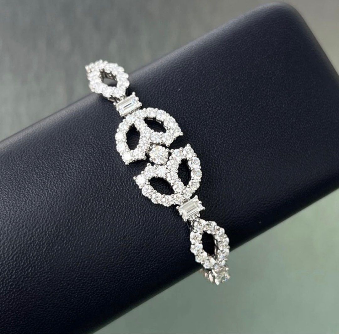 Avenue C Classic in 18K Rose Gold & Diamond Bracelet Luxury Watch | Westime