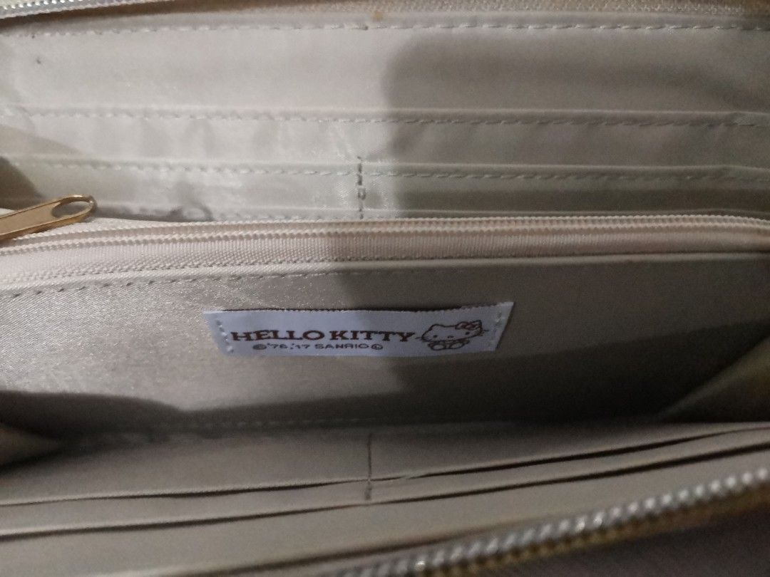 Hello Kitty Nude Wallet Sling, Women's Fashion, Bags & Wallets, Purses & Pouches on Carousell