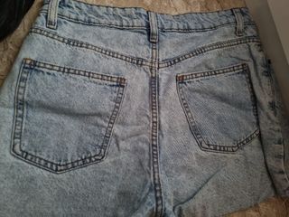 (Category: ) located in . Submitted by sharebear28 (Listing ID 1198098560, Image 1). Description: .