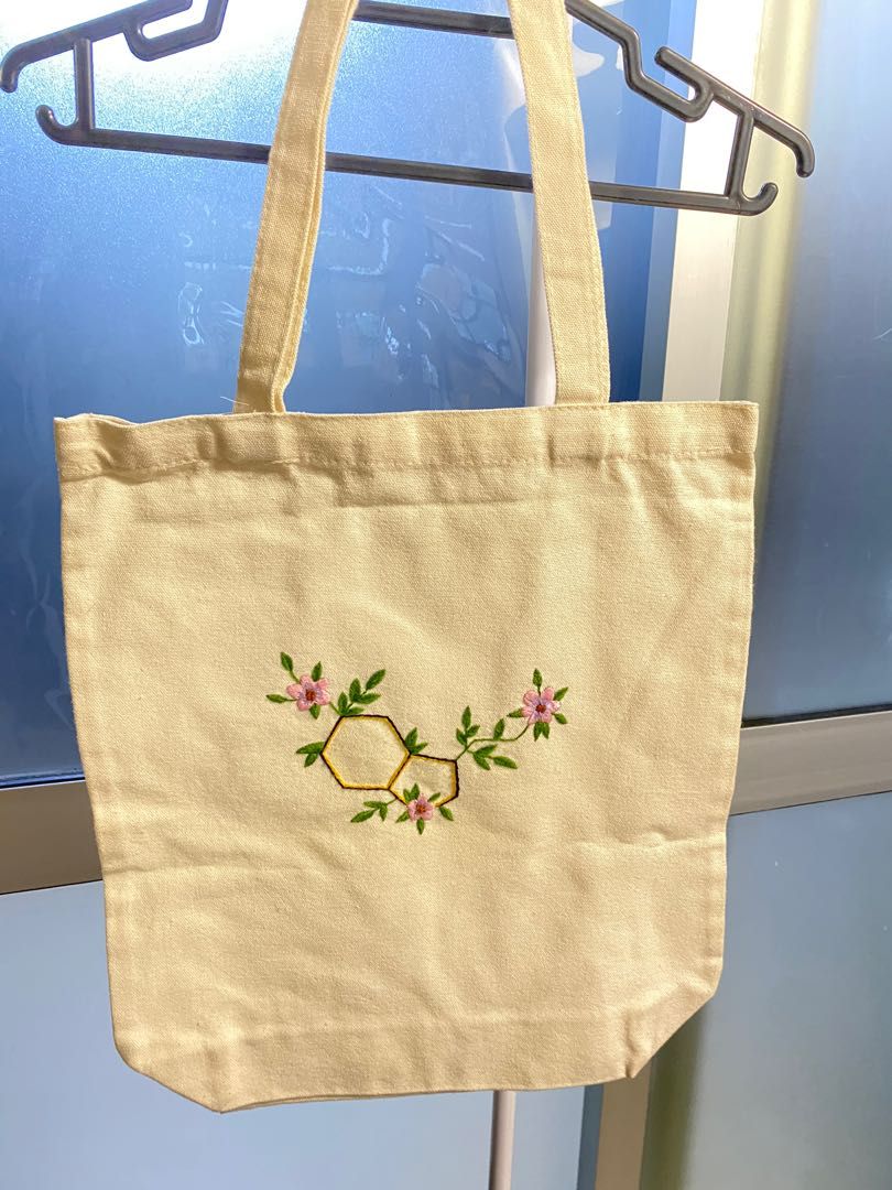 Shopper Bag Embroidery Workshop (Upon Request)