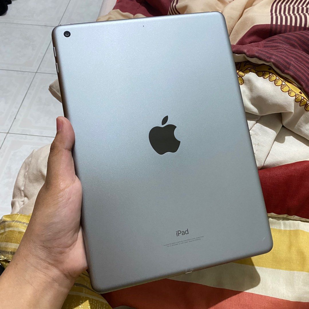 iPad Gen 6 32GB WiFi Only iPad Gen 6th 32 GB Wifi Only Second