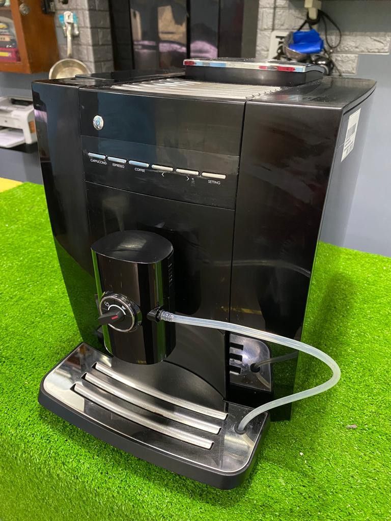 Kalerm KLM1604A Coffee Machine With Built In Milk Frother & Built