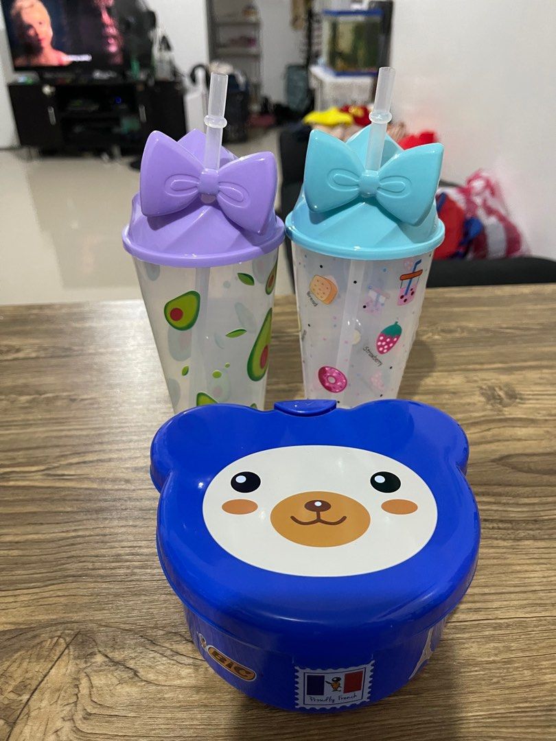 Kiddie snack box and plastic straw cup (Category: Weaning & Toddler Feeding) located in Manila. Submitted by winter0190 (Listing ID 1217987820, Image 1). Description: Not used In excellent condition..