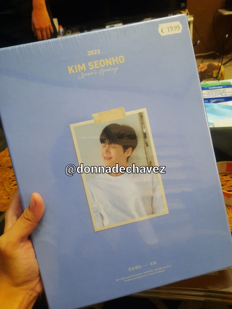 Kim Seon Ho Season's Greetings on Carousell