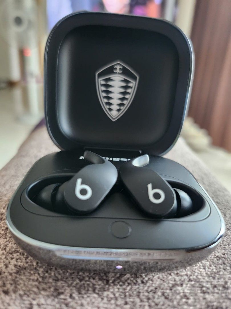 Koenigsegg cheap beats headphones