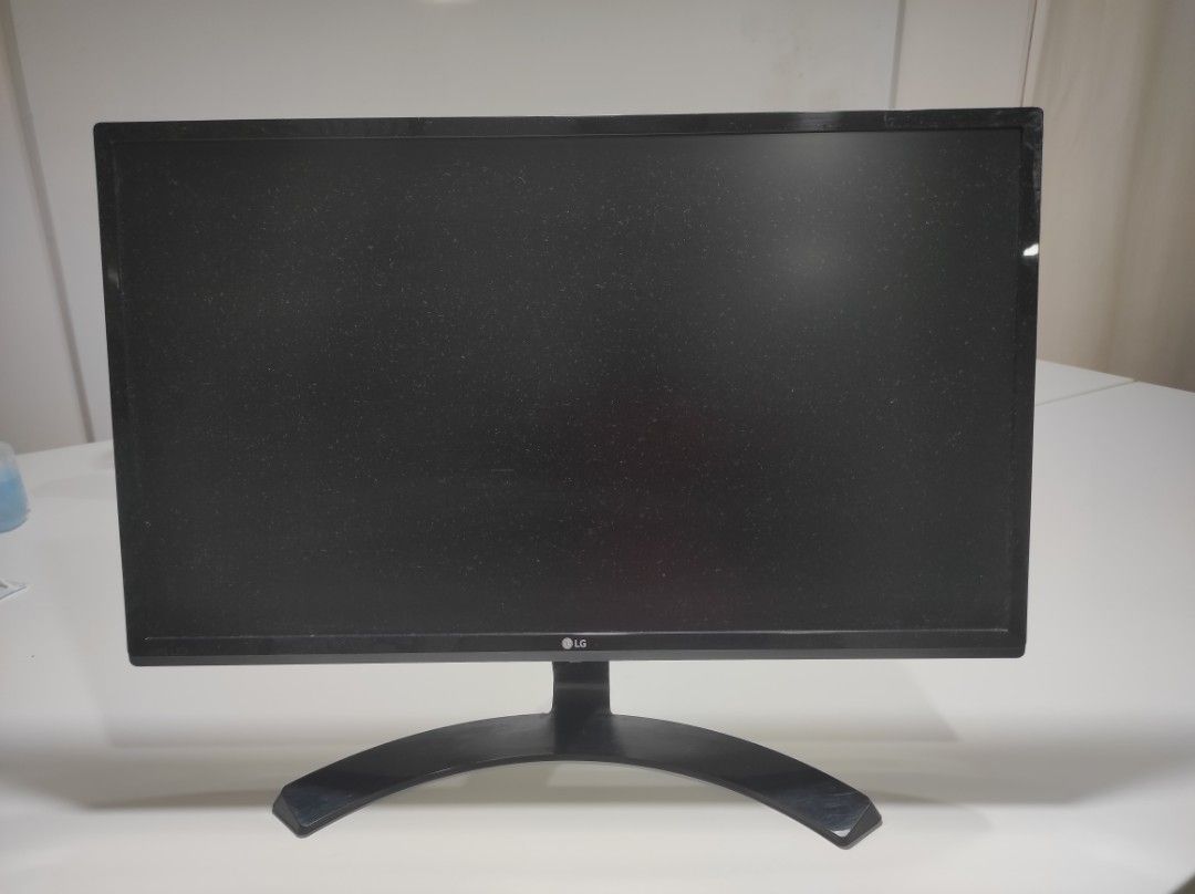 LG Monitor 24 inches, Computers & Tech, Desktops on Carousell