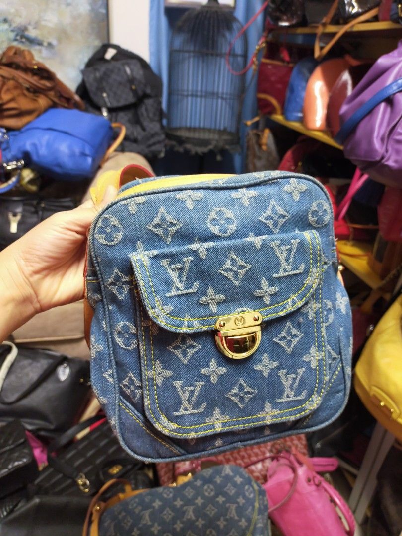 Louis Vuitton Blue Denim Monogram and Vachetta Trim Camera Bag