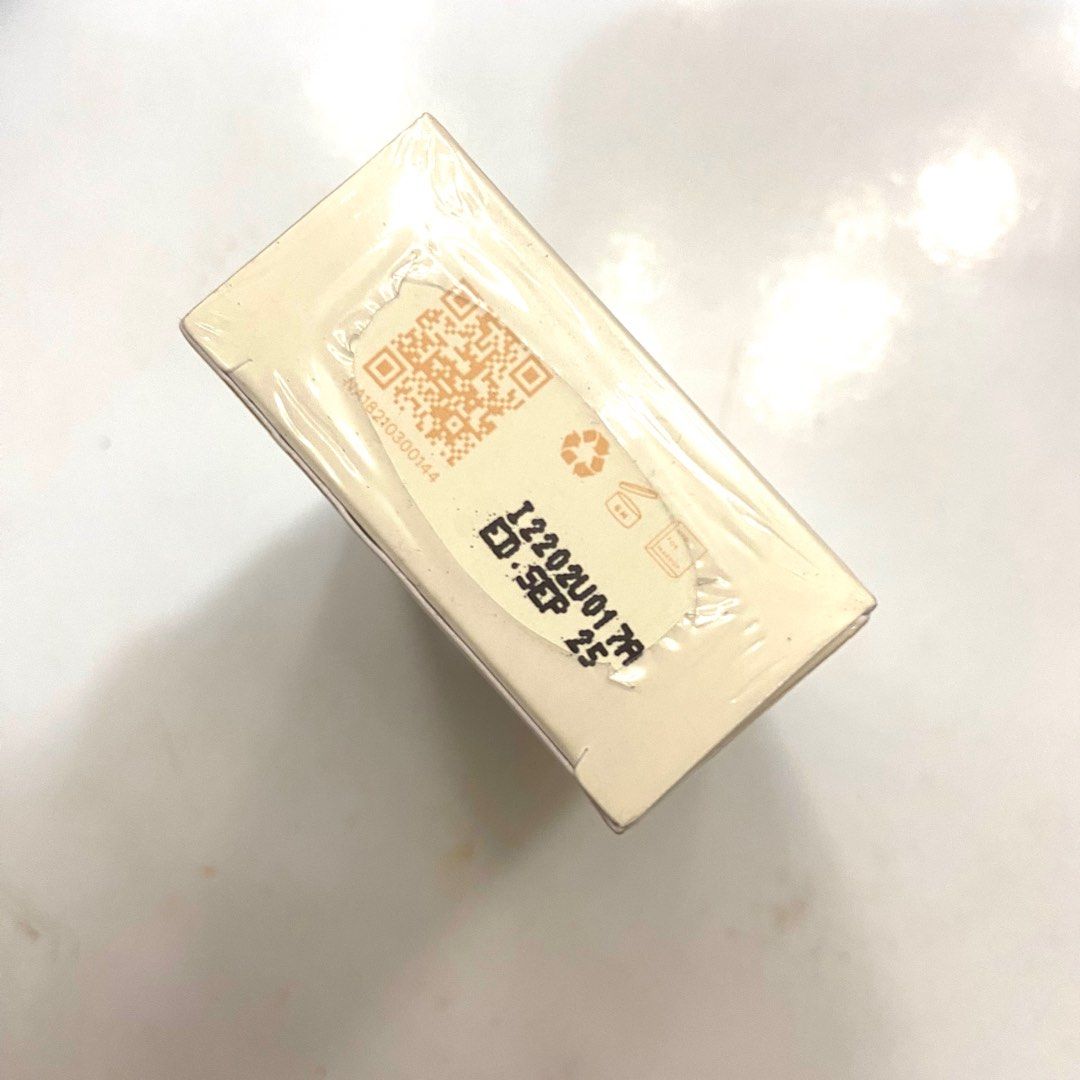 Mad For Makeup Spotless Concealer N2, Kesehatan & Kecantikan, Rias