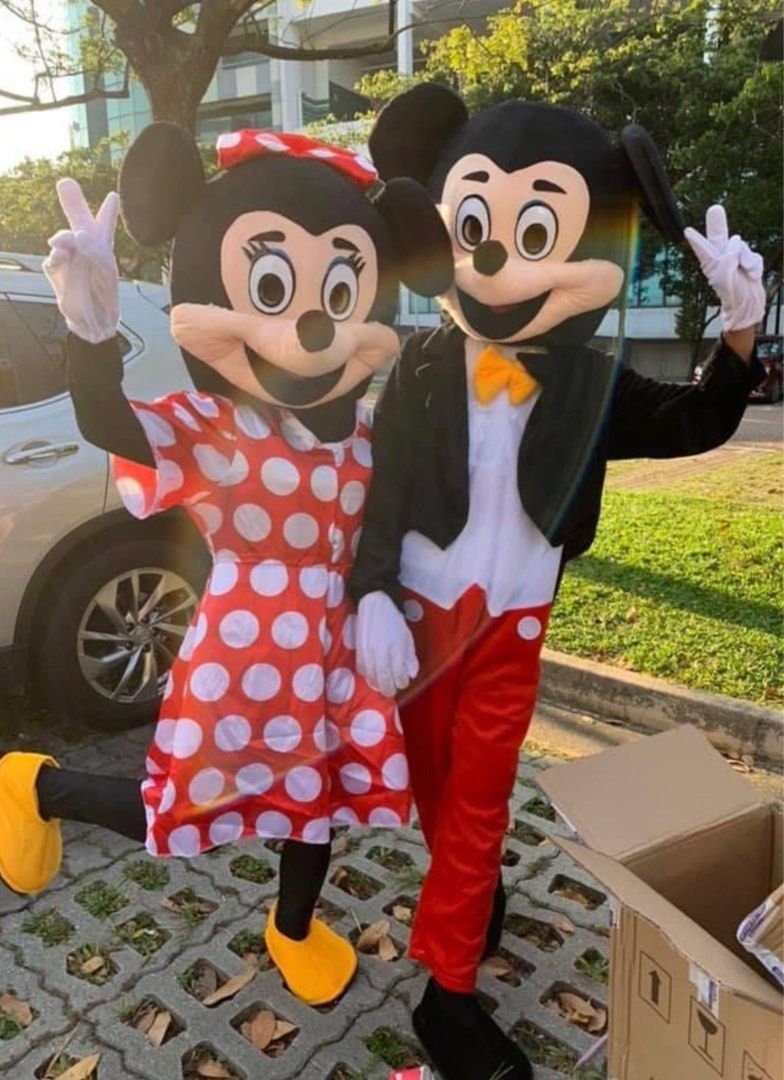 Mickey and Minnie Mouse Mascot Cosplay Outfit Costumes, Hobbies & Toys ...