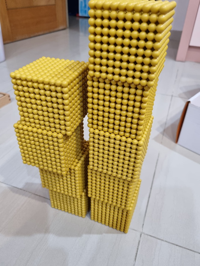 Montessori Mathematics Materials En Beads Set W/ Wood Trays N Mat Bank