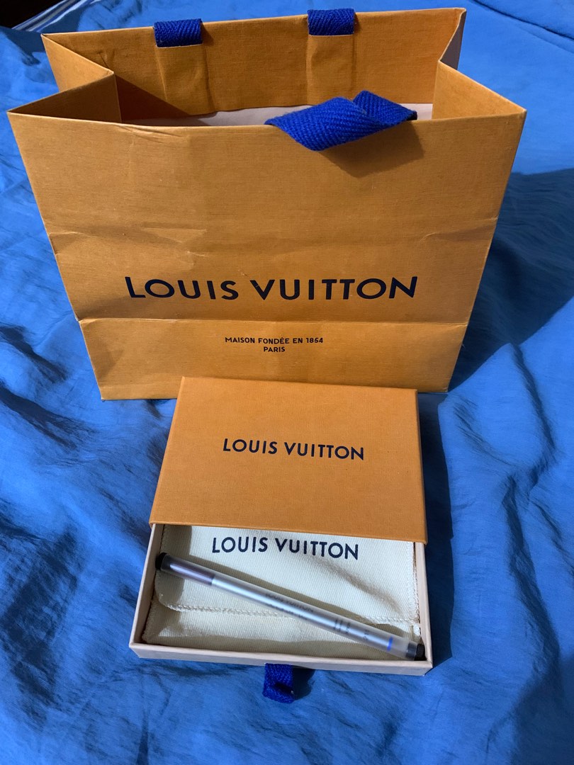 NEW)AUTHENTIC LOUIS VUITTON BALL PEN REFILL (FREE PAPERBAG)(FREE SHIPPING),  Hobbies & Toys, Stationery & Craft, Stationery & School Supplies on  Carousell