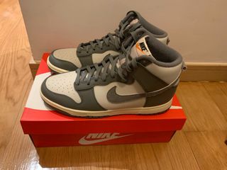 （分類：）位於 。 由 bsneakers 提交（商品編號 1217958960，圖片 1）。簡介： 。