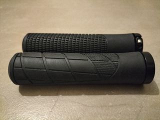 (Category: ) located in . Submitted by ibbyplayer999 (Listing ID 1217949427, Image 1). Description: .