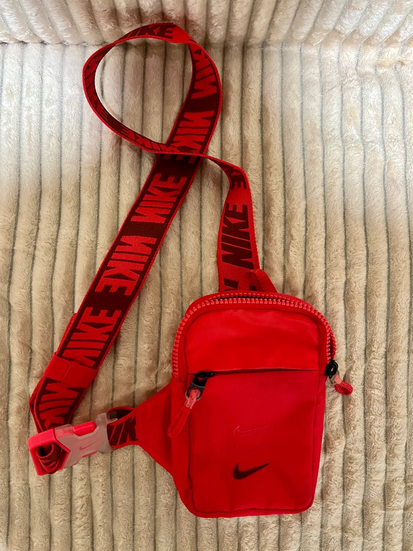 Original Nike Crossbody Bag, Women's Fashion, Bags & Wallets, Cross
