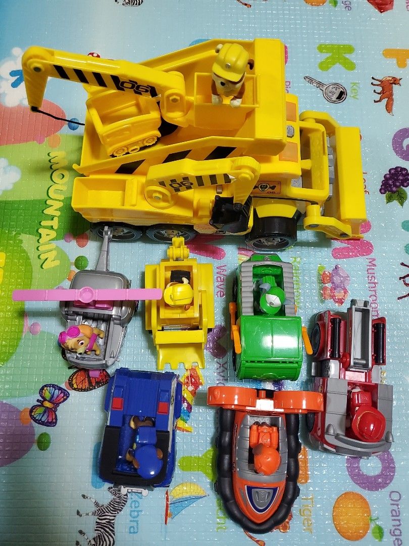 Paw petrol, Hobbies & Toys, Toys & Games on Carousell
