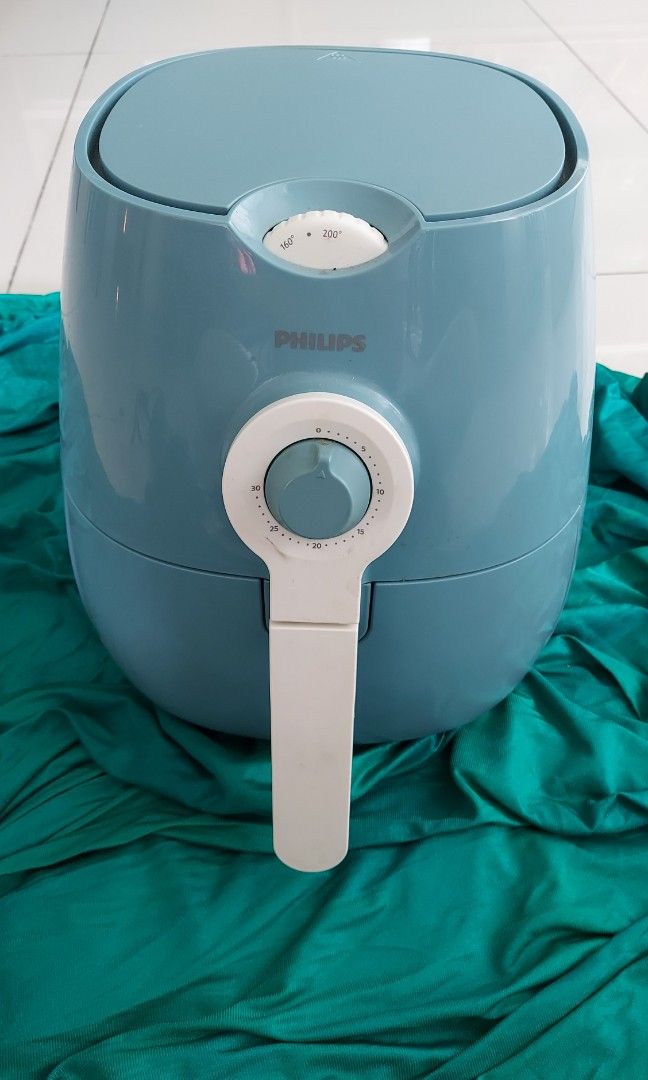Philips air fryer, Furniture & Home Living, Kitchenware & Tableware