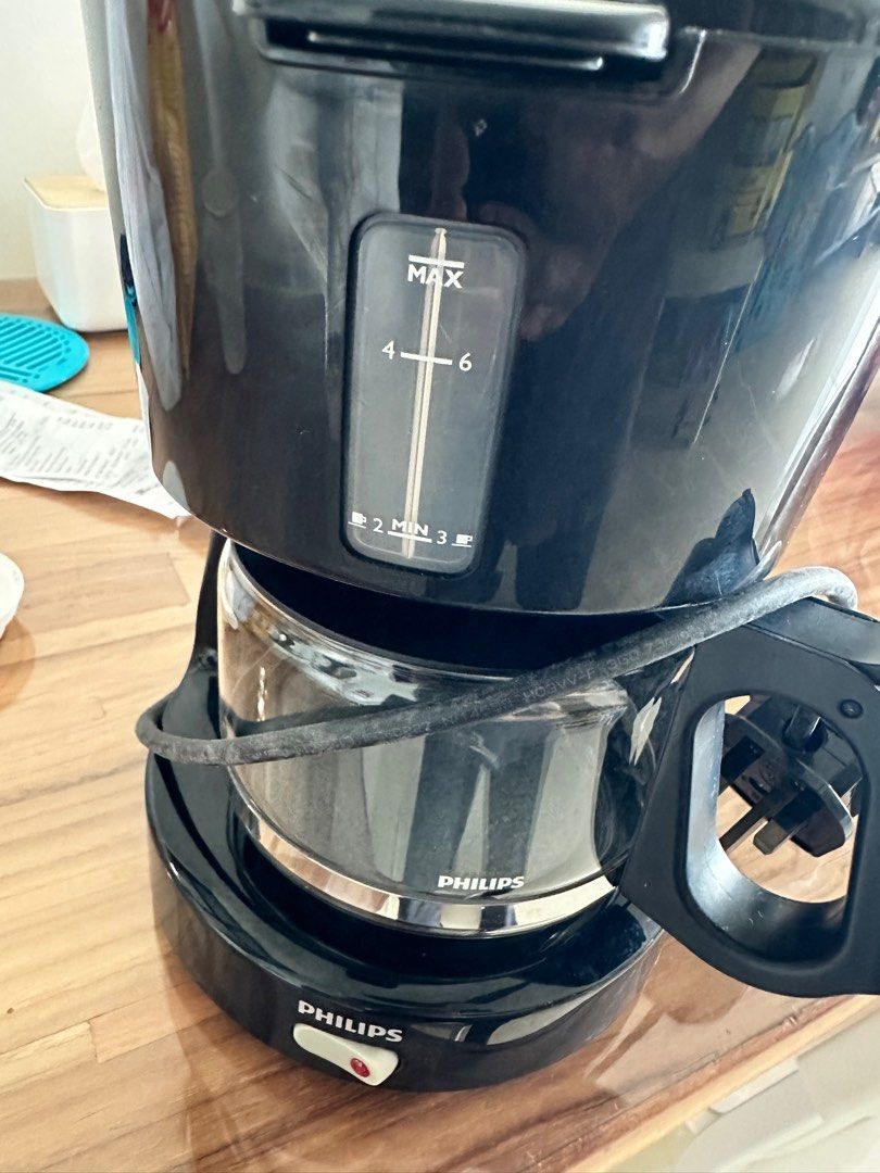 Philips hd7450 drip ground coffee maker, TV & Home Appliances, Kitchen