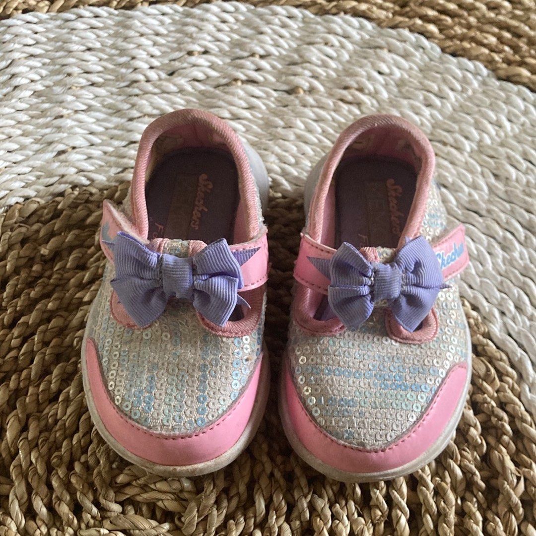 Skechers bitty cheap bow shoes