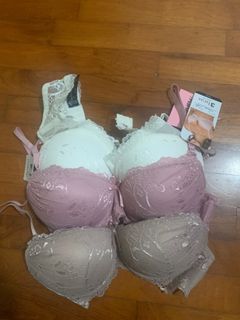 (Category: ) located in . Submitted by cmoturi (Listing ID 1217854450, Image 1). Description: .