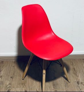 Red Eames Dining Chair