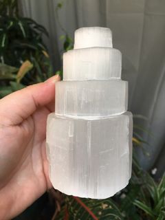 Selenite Mountain Tower with free multicolor led light