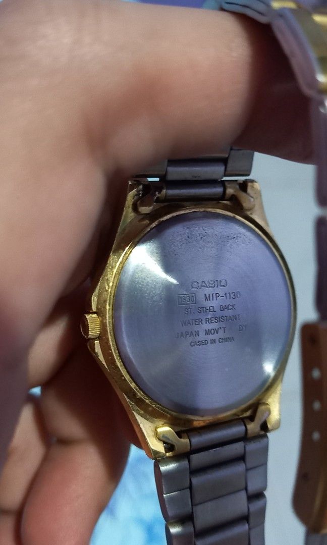 Silver Timex SR626SW CELL WR 30 M Original Casio Gold Watch 1330 MTP 1130