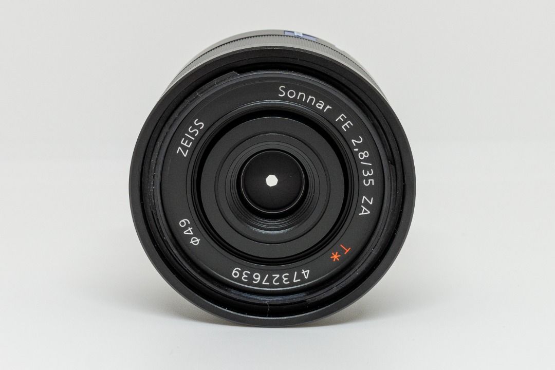 Sony 35mm F/2.8 ZA Lens Review - A Perfect Travelling Lens