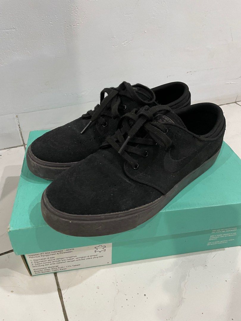 Janoski all black suede clearance