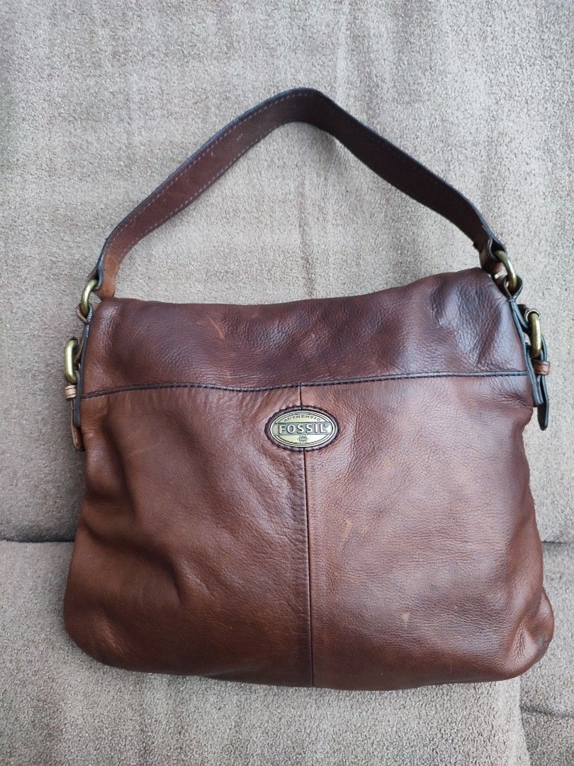 Fossil explorer hobo sale