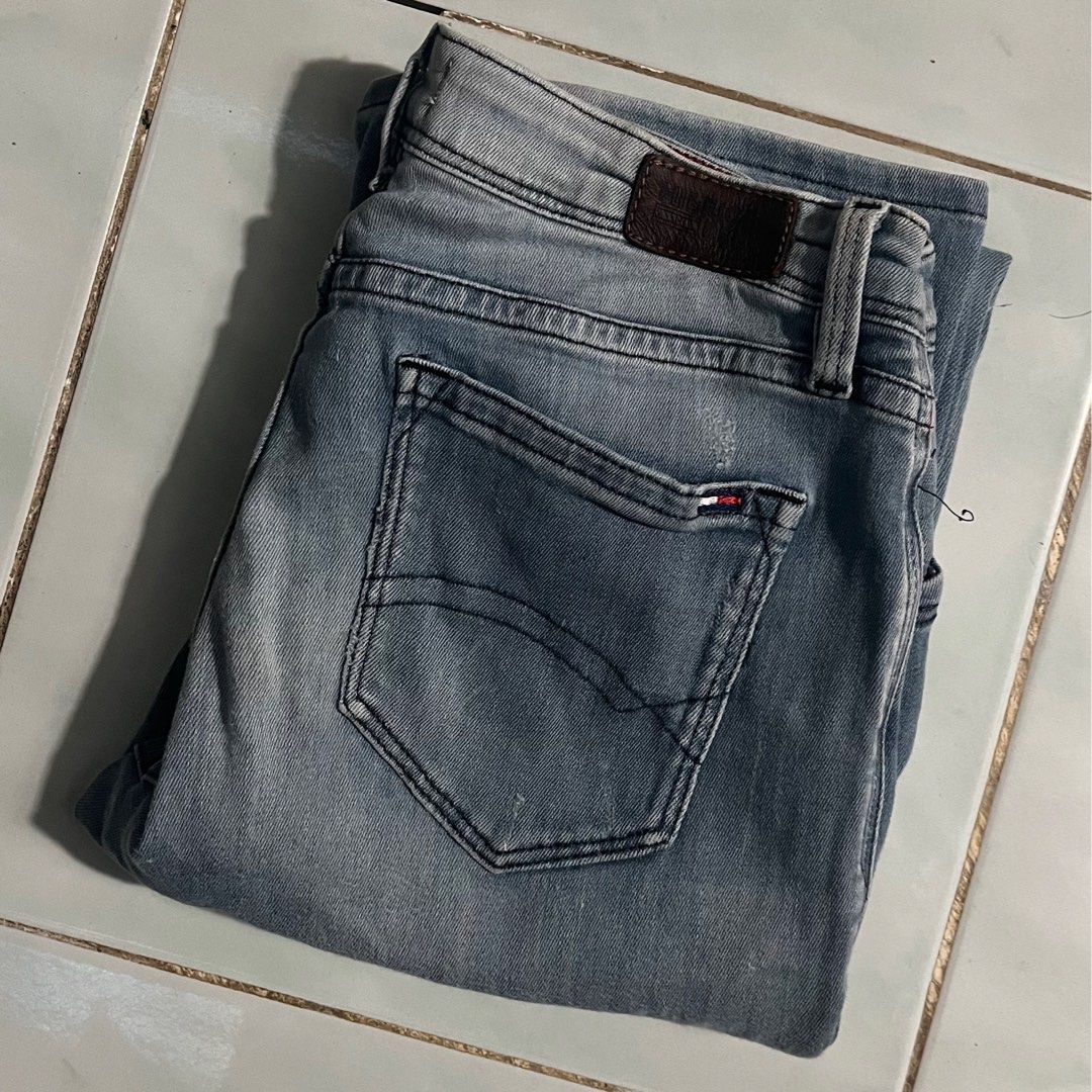 Tommy hilfiger men's boot cut jeans store