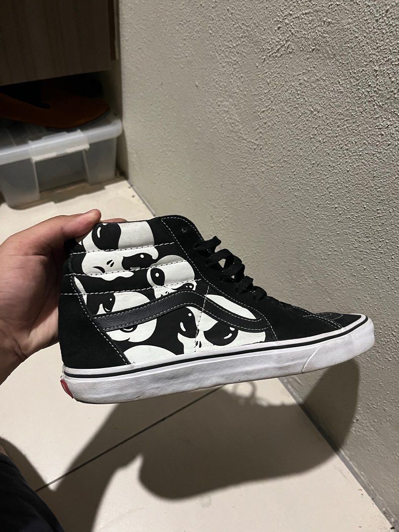Vans alien hotsell