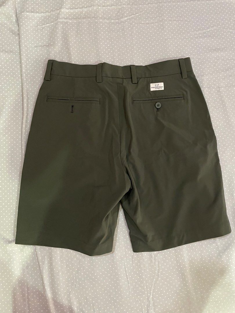 VINEYARD VINES Olive Green Polyester Breaker Shorts 30 Men s Fashion Bottoms Shorts on Carousell