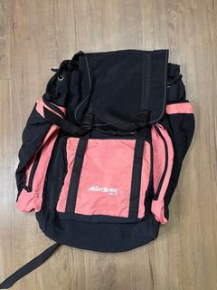 (Category: ) located in . Submitted by houseofgrailed (Listing ID 1217934667, Image 1). Description: .