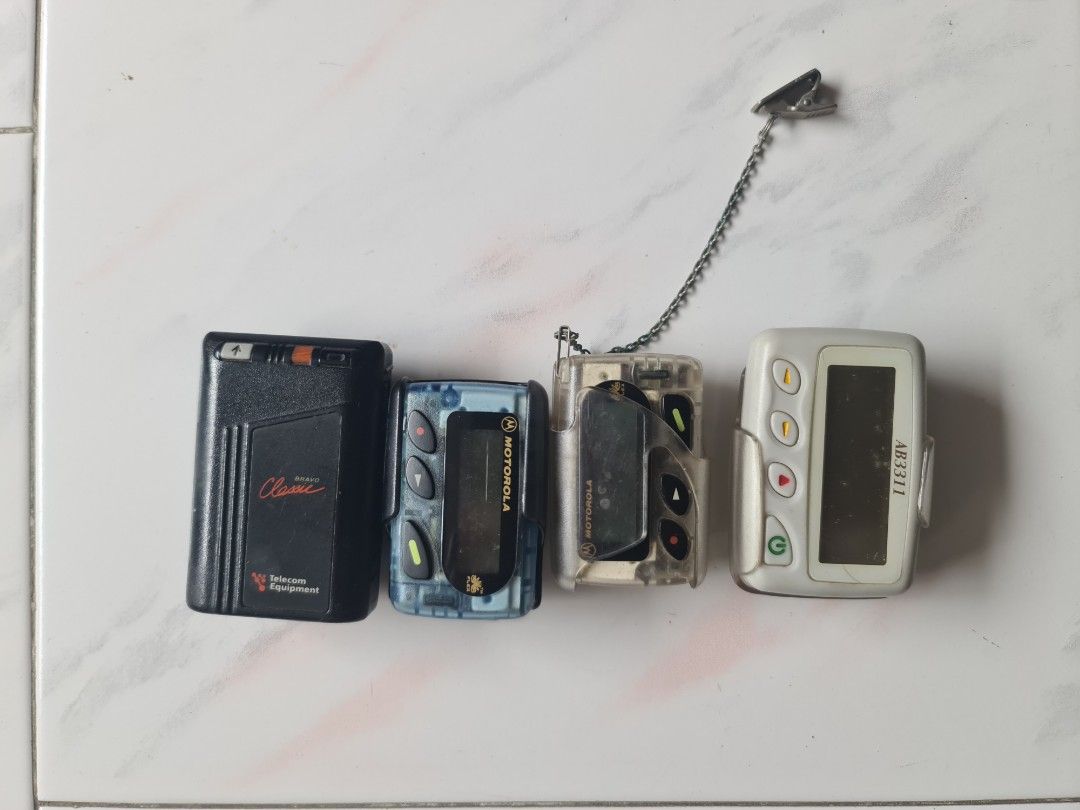 Vintage Pagers and Phone, Hobbies & Toys, Memorabilia & Collectibles