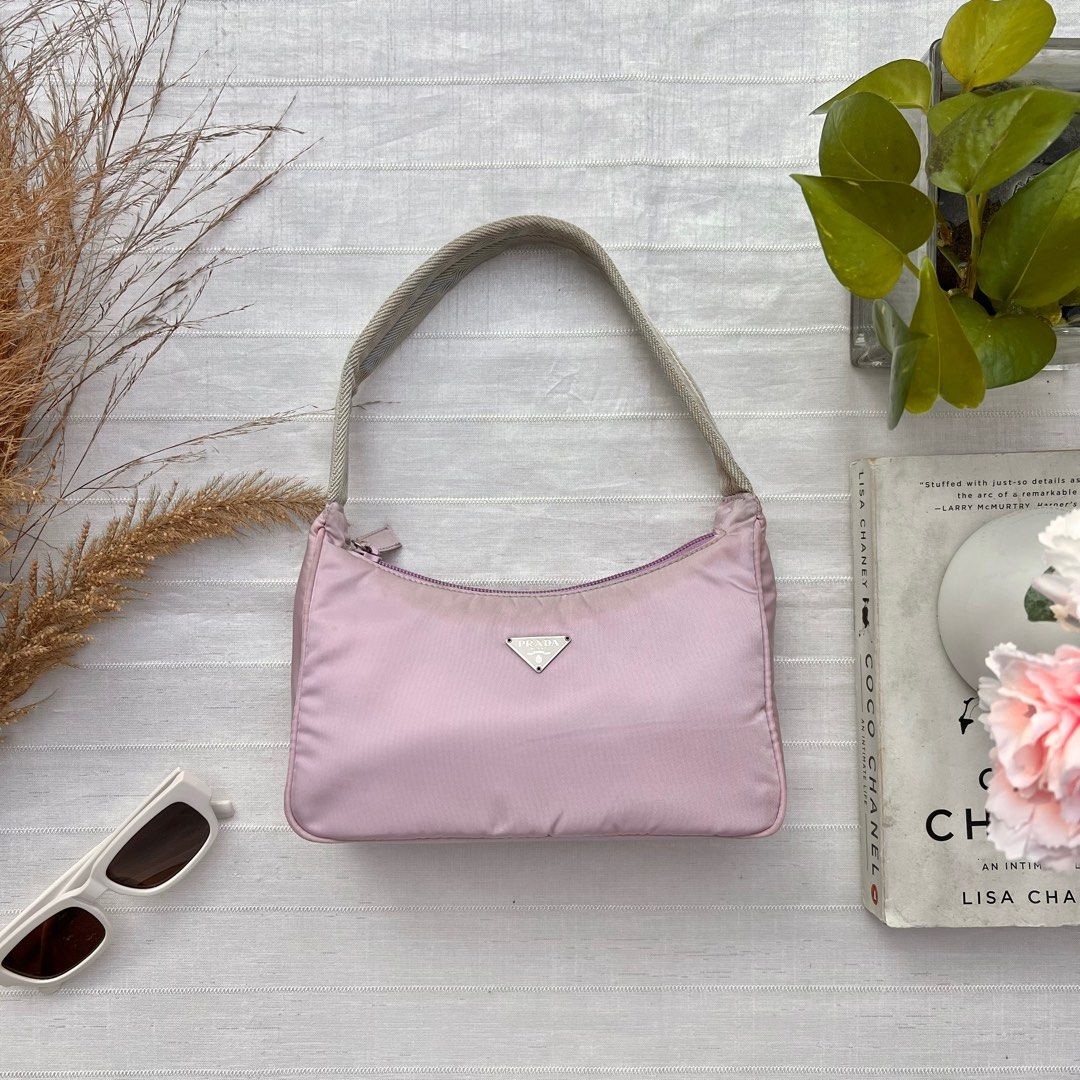 Prada mini baguette bag 2025