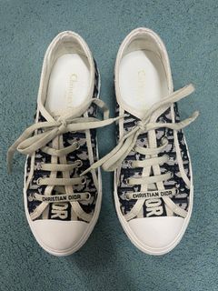 （分類：）位於 。 由 basti.pug 提交（商品編號 1217872143，圖片 1）。簡介： 。