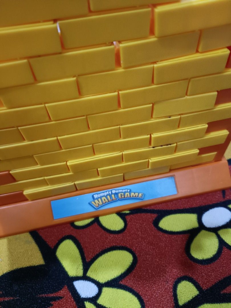 Wilko Humpty Dumpty's Wall Game, Hobbies & Toys, Toys & Games on Carousell