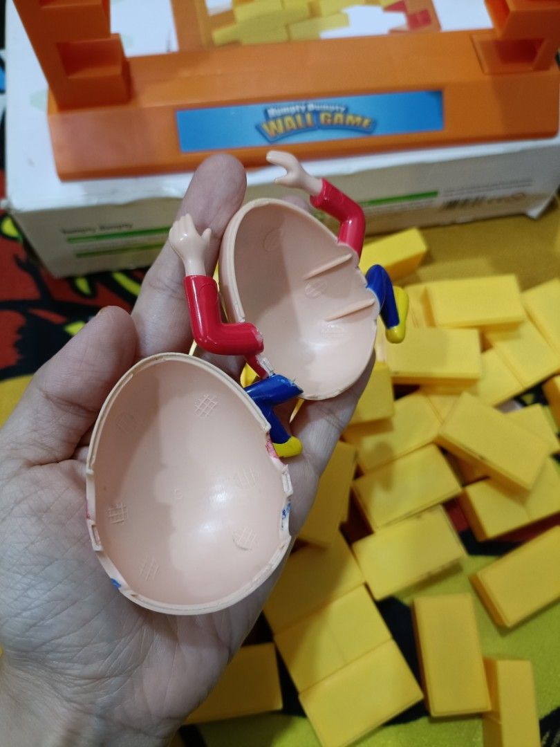 Wilko Humpty Dumpty's Wall Game, Hobbies & Toys, Toys & Games on Carousell