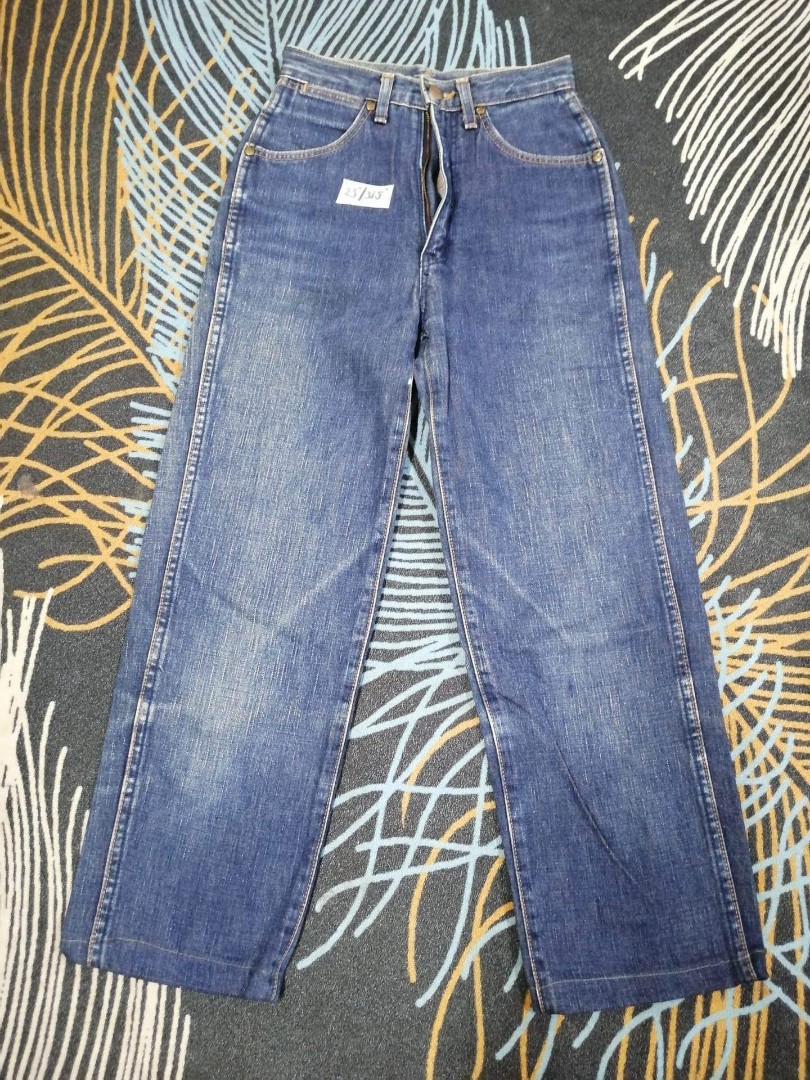 Wrangler Jean, Women's Fashion, Bottoms, Jeans & Leggings on Carousell