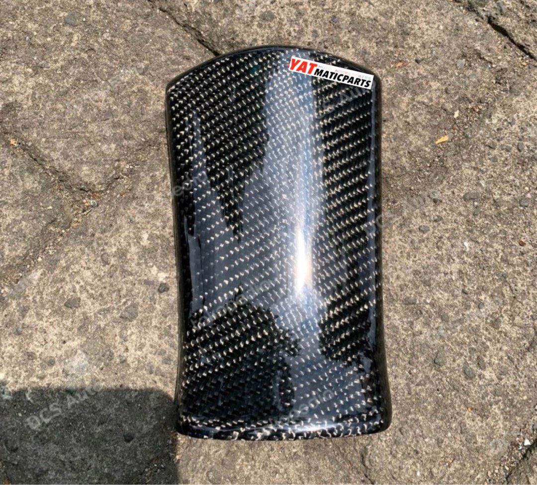 Xmax v2 / xmax connected 2023 fuel tank ori Carbon Kevlar, Motorcycles