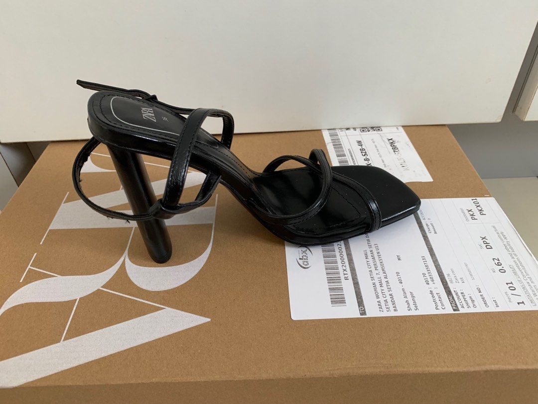 Strappy outlet sandals zara