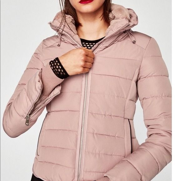 Zara pink puffer coat Women s Fashion Coats Jackets and