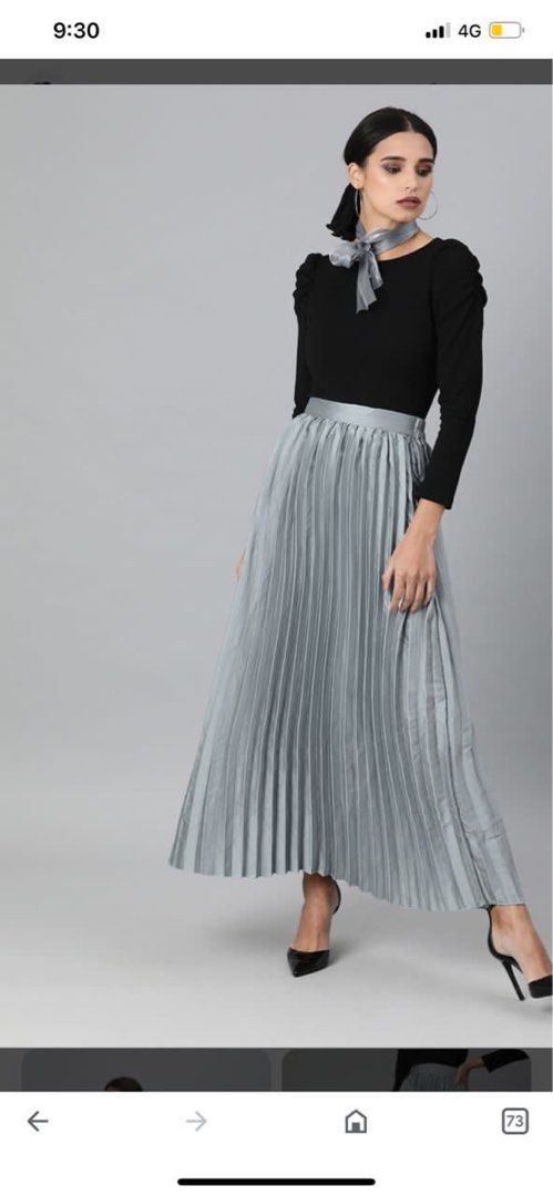 Grey pleated 2024 skirt zara