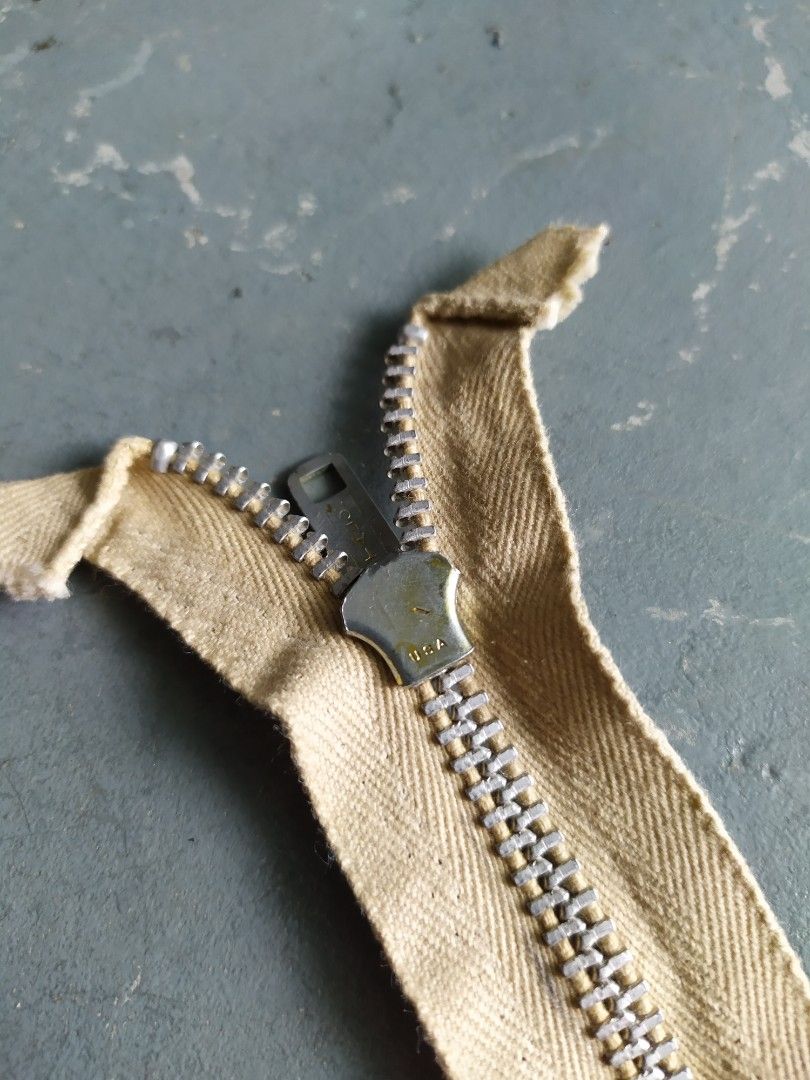 23 inci} Vtg 90's Talon union workwear rare zipper tailor part vintage  sidedam rindem nankai denim, Hobbies & Toys, Stationery & Craft, Craft  Supplies & Tools on Carousell