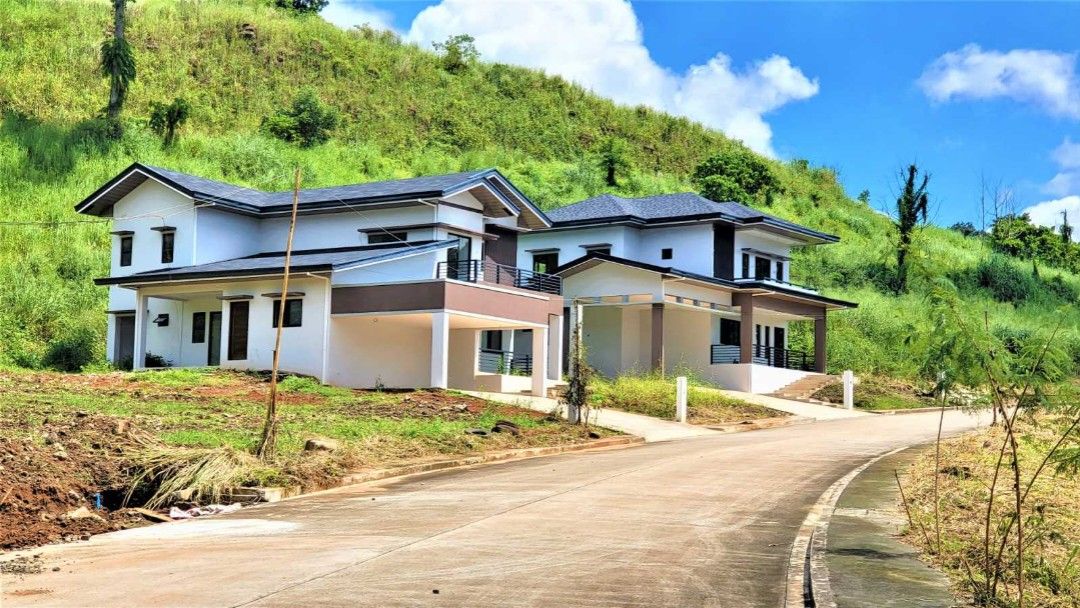 28 Million Ready For Occupancy House and Lot For Sale in Antipolo