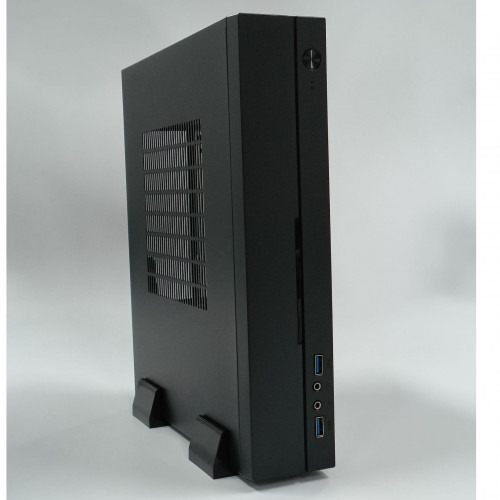 5600G + ASROCK MOBO WORKSTATION SMALL FORM FACTOR PC, Computers & Tech