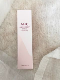 AHC 無瑕煥白化妝水150ML   全新 盒裝 官方購入