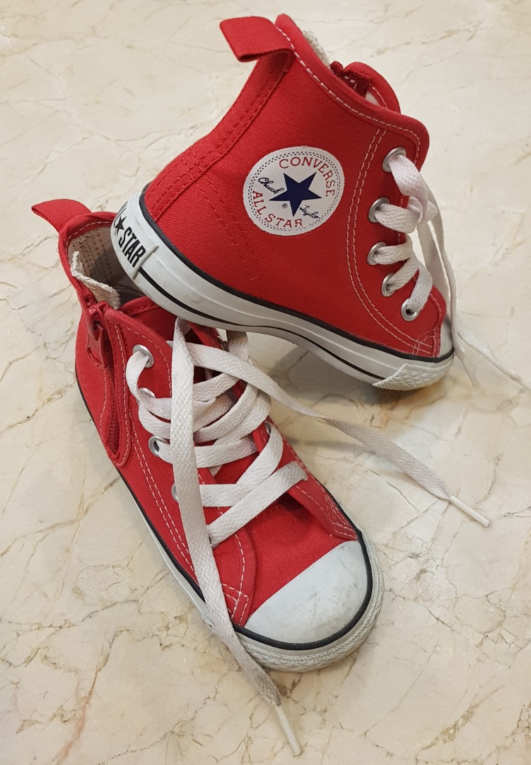 Authenthic Converse All Stars Kids Red Shoe (Size US 9), Babies & Kids